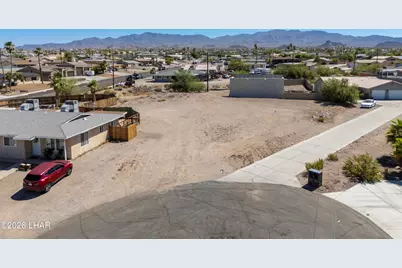 33 Tempest Ln, Lake Havasu City, AZ 86403 - Photo 1