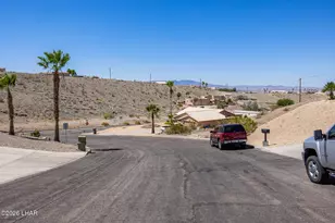 1127 Kibbey Dr, Lake Havasu City, AZ 86404 - Photo 8