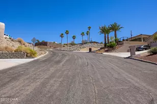 1127 Kibbey Dr, Lake Havasu City, AZ 86404 - Photo 4