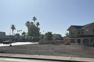 2000 Swanson Ave, Lake Havasu City, AZ 86403 - Photo 2