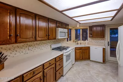 2272 Bryce Ln, Lake Havasu City, AZ 86406 - Photo 16