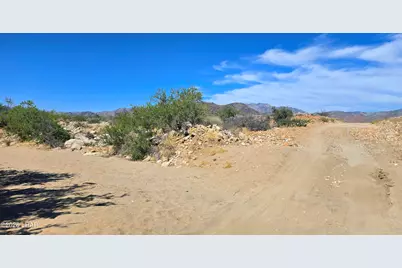 208-21-374 Lorton Dr, Yucca, AZ 86438 - Photo 14