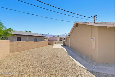 1555 Navigator Dr, Lake Havasu City, AZ 86404 - Photo 40