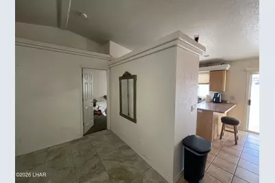 1071 Rolling Hills Dr, Lake Havasu City, AZ 86406 - Photo 4
