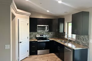 2425 Cloverlawn Dr, Lake Havasu City, AZ 86403 - Photo 4