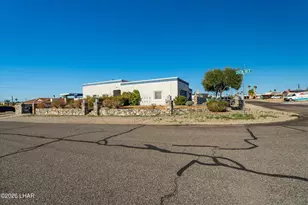 211 Columbine Dr, Lake Havasu City, AZ 86403 - Photo 6