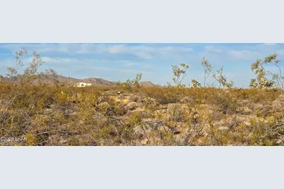 122-37-007 S John Wayne Rd, Yucca, AZ 86438 - Photo 4