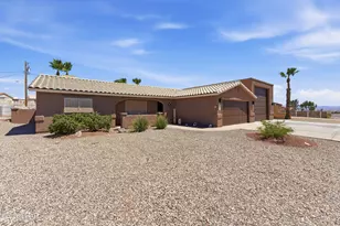 2376 Catamaran Dr, Lake Havasu City, AZ 86404 - Photo 6