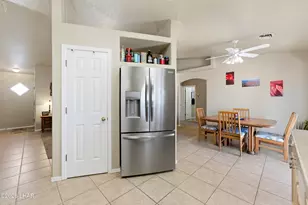 2376 Catamaran Dr, Lake Havasu City, AZ 86404 - Photo 14