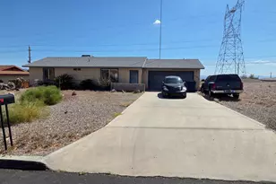 1071 Pueblo Dr, Lake Havasu City, AZ 86406 - Photo 1