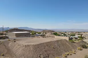 4061 E Lake View Rd, Lake Havasu City, AZ 86406 - Photo 8