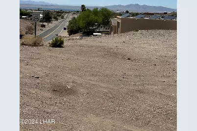 4061 E Lake View Rd, Lake Havasu City, AZ 86406 - Photo 12