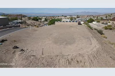 4061 E Lake View Rd, Lake Havasu City, AZ 86406 - Photo 1