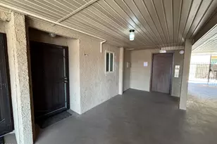 256 S Lake Havasu Ave, Lake Havasu City, AZ 86406 - Photo 4