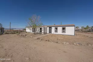 4290 N Smoketree Rd, Golden Valley, AZ 86413 - Photo 2