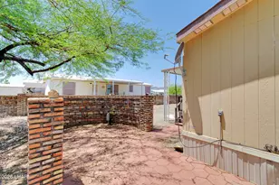 49585 Opal Ave, Quartzsite, AZ 85346 - Photo 22