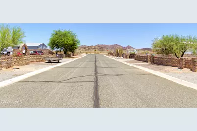 49585 Opal Ave, Quartzsite, AZ 85346 - Photo 30