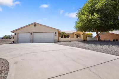 1606 Kiowa Ave, Lake Havasu City, AZ 86403 - Photo 2