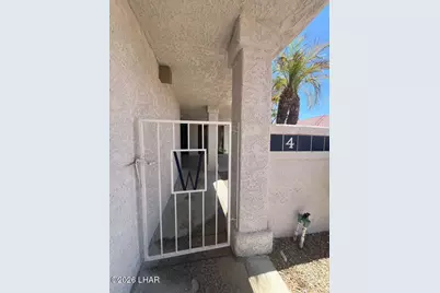 375 London Bridge Rd #4, Lake Havasu City, AZ 86403 - Photo 4