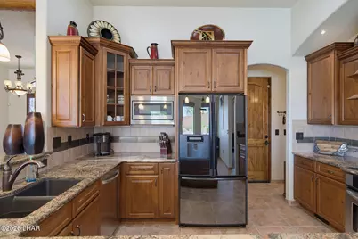 3620 Parkview Dr, Lake Havasu City, AZ 86406 - Photo 22