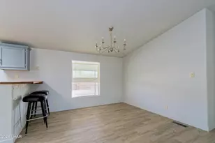 49594 Emerald Ave, Quartzsite, AZ 85346 - Photo 10
