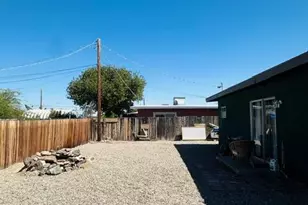 701 S Geronimo Ave, Parker, AZ 85344 - Photo 16