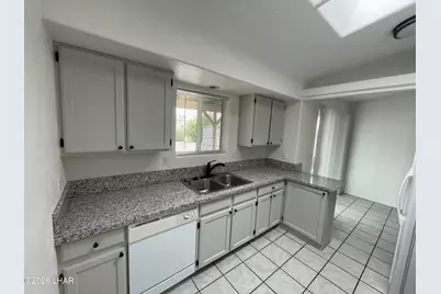 3724 Cholla Dr, Lake Havasu City, AZ 86406 - Photo 4