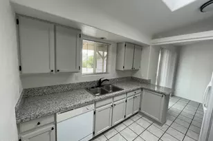 3724 Cholla Dr, Lake Havasu City, AZ 86406 - Photo 4