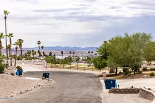 2713 Plaza Verde, Lake Havasu City, AZ 86406 - Photo 48
