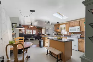 1961 Havasu Garden Dr, Lake Havasu City, AZ 86404 - Photo 4