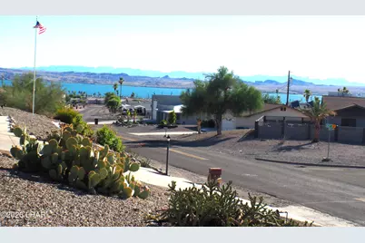 1940 Papago Dr, Lake Havasu City, AZ 86403 - Photo 4