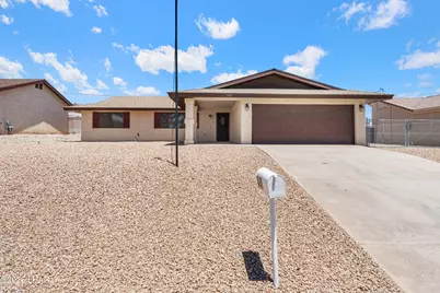 597 Riverboat Dr, Lake Havasu City, AZ 86403 - Photo 1