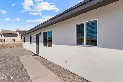 2684 Tanglewood Dr, Lake Havasu City, AZ 86403 - Photo 2