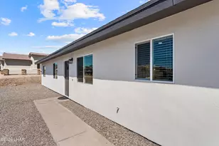 2684 Tanglewood Dr, Lake Havasu City, AZ 86403 - Photo 2