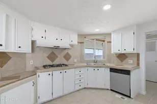 1565 Russell Dr, Lake Havasu City, AZ 86404 - Photo 16