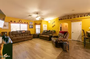 3526 Hollister Ln, Lake Havasu City, AZ 86406 - Photo 10