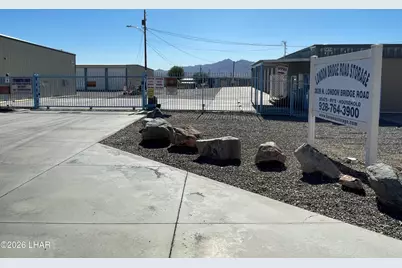 3839 London Bridge Rd #C9, Lake Havasu City, AZ 86404 - Photo 2