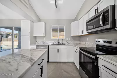 1300 Calimesa Ct, Lake Havasu City, AZ 86406 - Photo 16