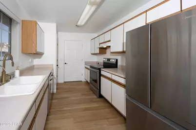 2970 N Simitan Dr, Lake Havasu City, AZ 86404 - Photo 6
