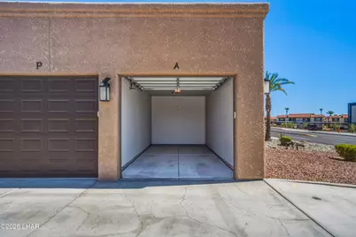 490 N Lake Havasu Ave N #A, Lake Havasu City, AZ 86403 - Photo 4