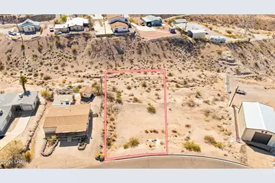 3054 Hickory St, Bullhead City, AZ 86429 - Photo 6