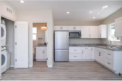 2441 McCulloch Blvd N #F, Lake Havasu City, AZ 86403 - Photo 4