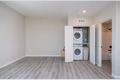 2441 McCulloch Blvd N #F, Lake Havasu City, AZ 86403 - Photo 6