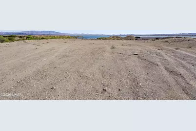 1601 Sailing Hawks Drive 102, Lake Havasu City, AZ 86404 - Photo 14