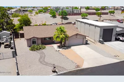 3715 Clearwater Dr, Lake Havasu City, AZ 86406 - Photo 2