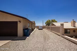 665 Mohican Dr, Lake Havasu City, AZ 86406 - Photo 4
