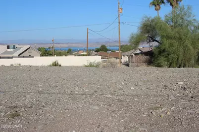 135 Nelson Ln, Lake Havasu City, AZ 86403 - Photo 2
