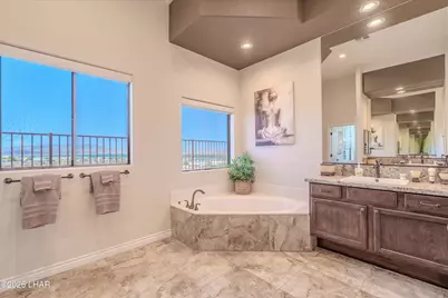 3765 Surrey Hills Ln, Lake Havasu City, AZ 86404 - Photo 18