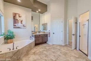 3765 Surrey Hills Ln, Lake Havasu City, AZ 86404 - Photo 20