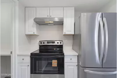 2301 McCulloch Blvd N #E8, Lake Havasu City, AZ 86403 - Photo 4